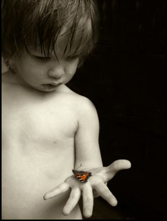 bambini farfalla