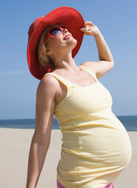 Senza sole in gravidanza i piccoli rischiano la sclerosi multipla