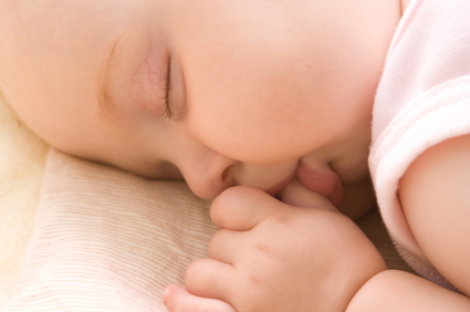 Dopo il quinto mese il bambino dorme quanto i genitori