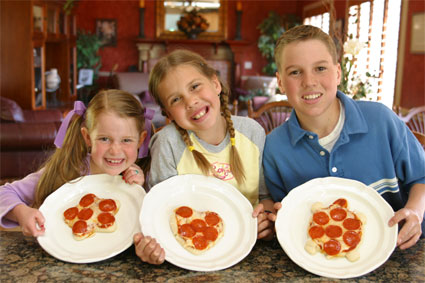 Le ricette di Cotto e Mangiato: cucinare pizza e panzerotti con i bambini