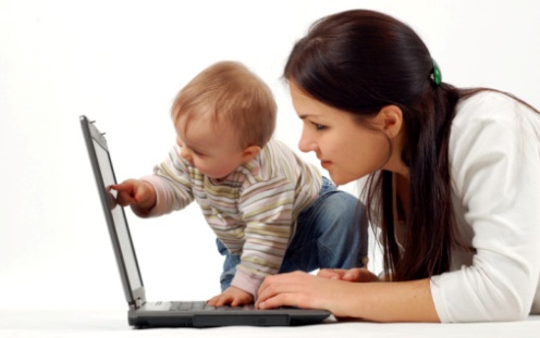 Condividere la maternità in rete: le mamme blogger