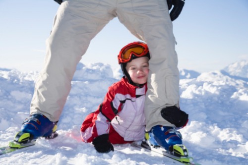 Bambini sugli sci: quando e come avvicinare i piccoli a questo sport?