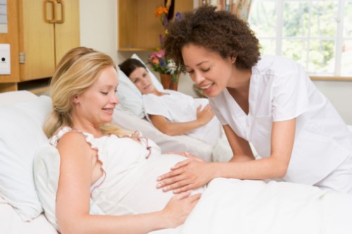 Prepararsi al parto con l'autoipnosi