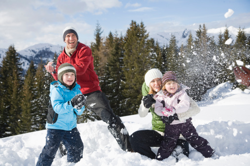Bambini in gita sulla neve, consigli per un soggiorno piacevole