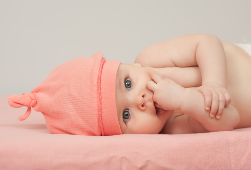 La guida del bambino da 0 a 12 mesi: il secondo mese del neonato