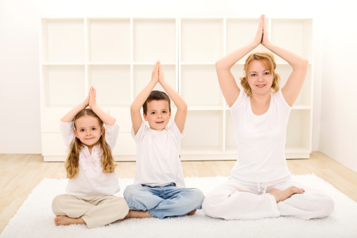 Yoga per bambini, arriva il si dei pediatri