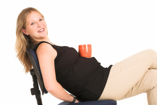 Rischi del caffè in gravidanza: bambini sottopeso alla nascita e gestazione più lunga