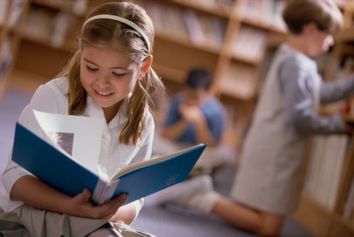 Come avvicinare bambini lettura: Amo chi legge regalo libro