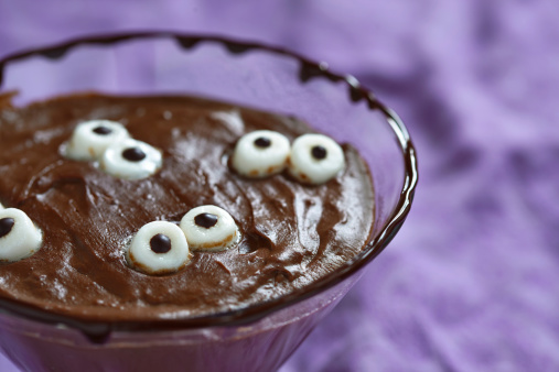 Dolci bambini Halloween zuppa strega cioccolato