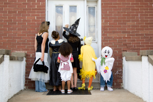 Veleno bambini caramelle Halloween