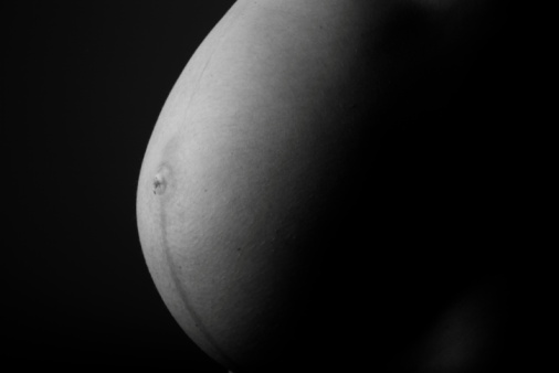 Linea alba in gravidanza, cos'è e quando compare