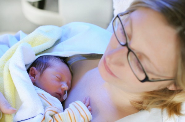 Le nuove linee guida Oms del post partum per mamma e neonato