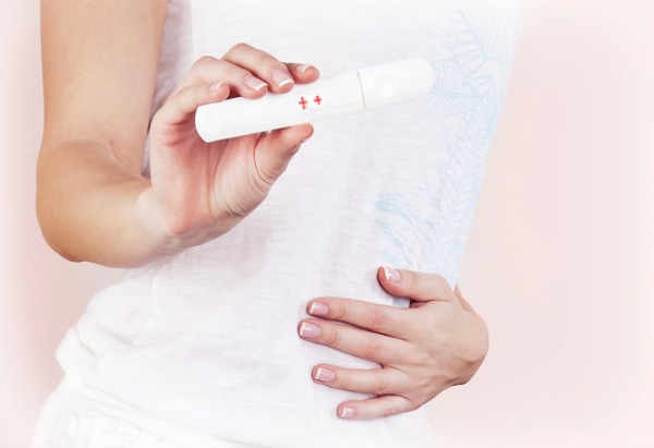Test di gravidanza in vendita nei supermercati: è polemica in Francia