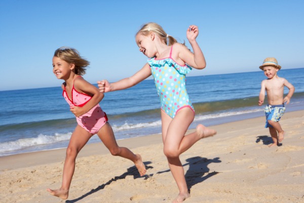 bambini mare, poesie, ferragosto