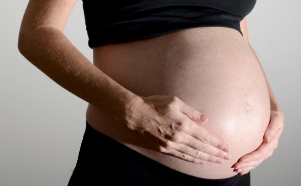 Dolore ai legamenti rotondi dell'utero in gravidanza, come si manifesta e perché