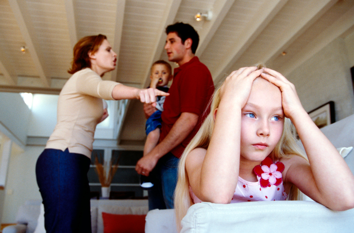 10 motivi per cui è sbagliato urlare ai bambini 