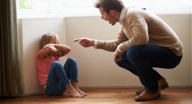 10 motivi per cui è sbagliato urlare ai bambini