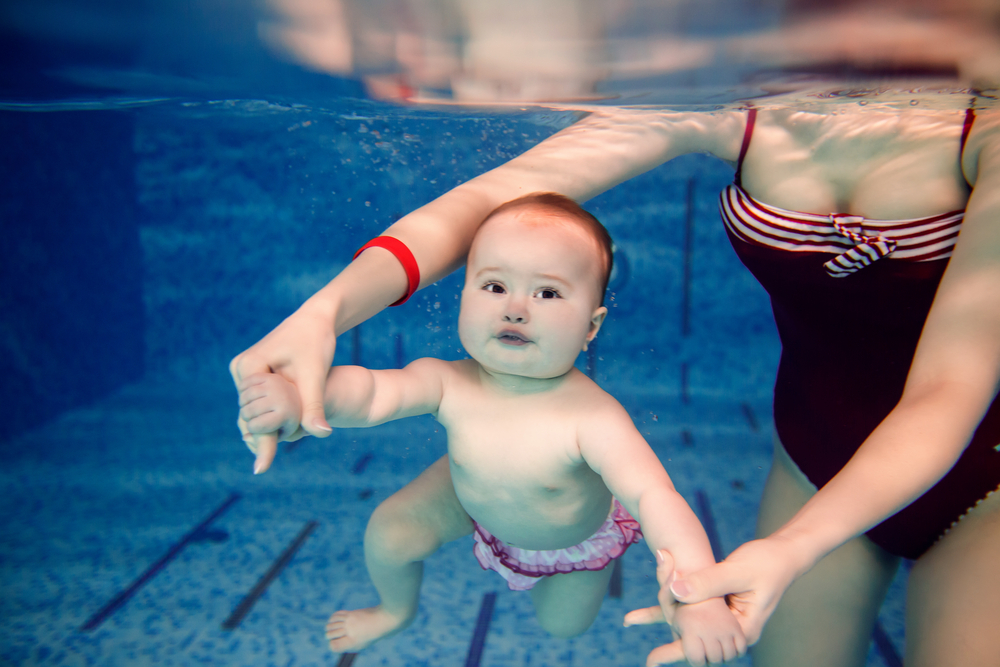 Baby nuoto, le immagini più belle