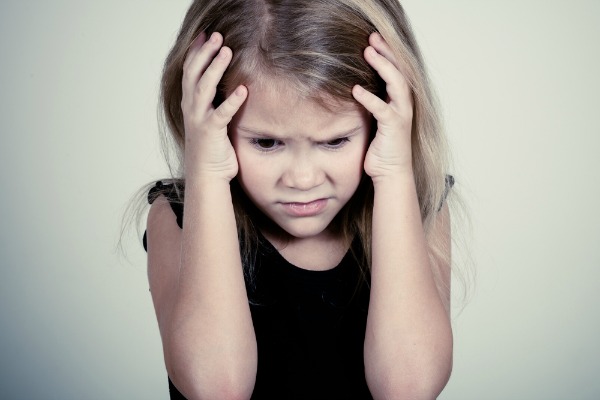 Come si cura il mal di testa nei bambini?