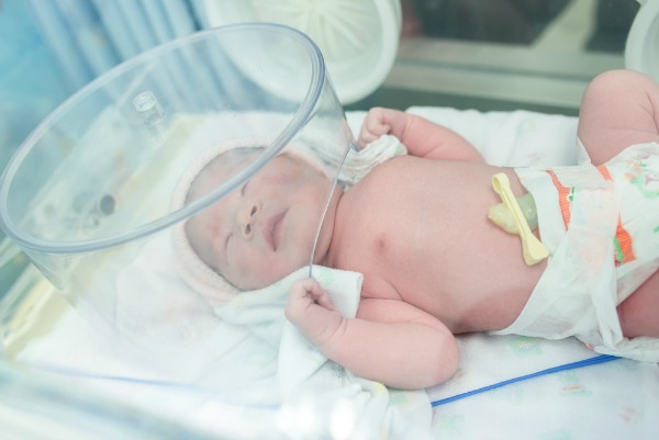 Primo parto in Italia dopo gravidanza in circolazione extracorporea