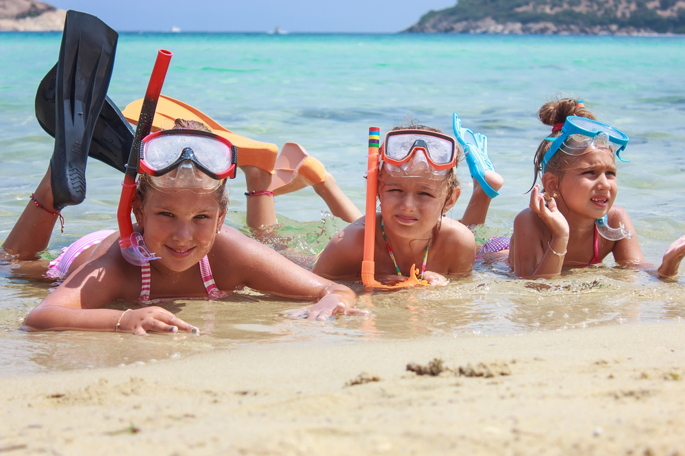 Bimbi spiaggia immagini più divertenti