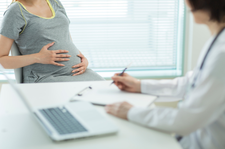 Arriva la cartella della gravidanza, il nuovo servizio per future mamme