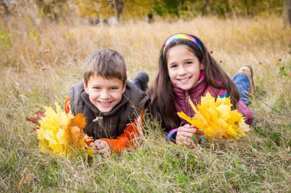 Lavoretti foglie secche bambini