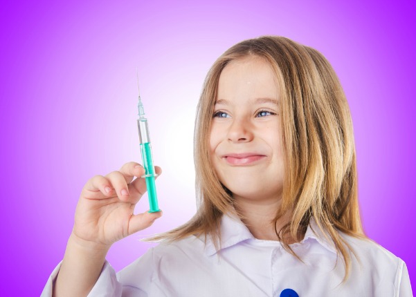 Vaccinazioni bambini: istituito numero verde dedicato ai genitori che hanno dubbi