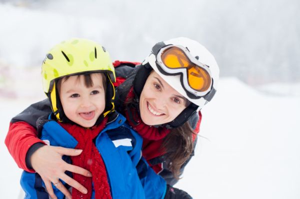 Bambini sulla neve, ecco i consigli della Società Italiana di Pediatria