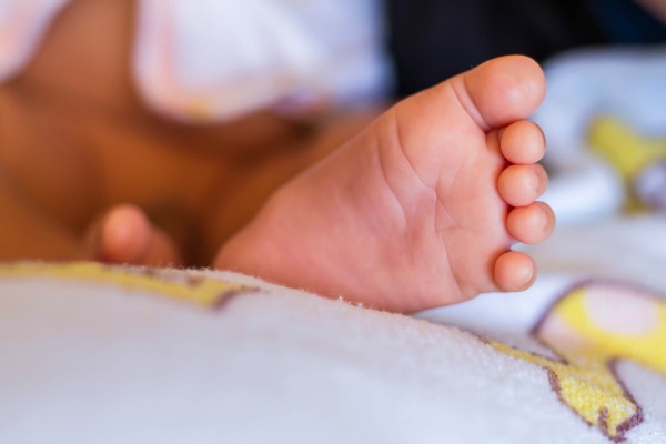 Bambini prematuri, redatto il primo modello di riferimento postnatale