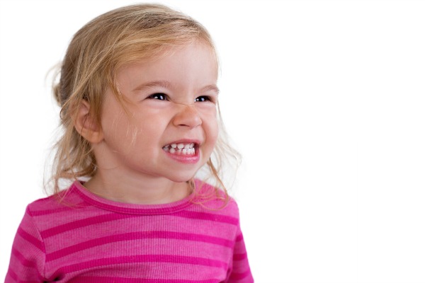 Salute dei bambini, l'arrivo dei dentini non causa febbre
