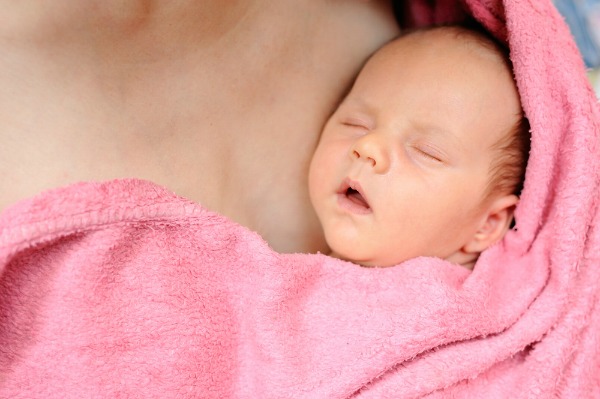 Neonati prematuri, quanto conta il latte materno?