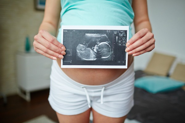 Maternità surrogata: bocciata dalla maggior parte delle donne