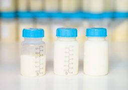 Raccolta a domicilio di latte materno per bimbi prematuri: parte il progetto Human Milk Link