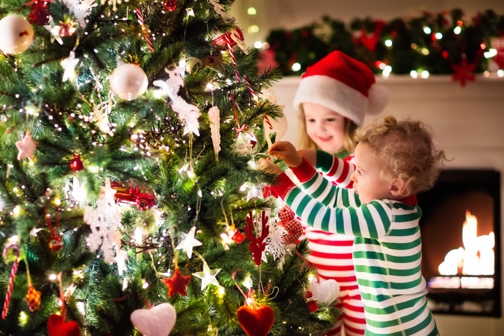 Alberi di Natale: lavoretti facili per bambini