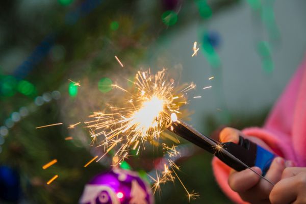 capodanno, Udito dei bambini: attenzione ai botti di Capodanno