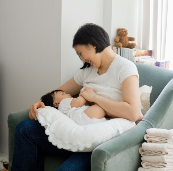 Si può allattare al seno con la miopia?