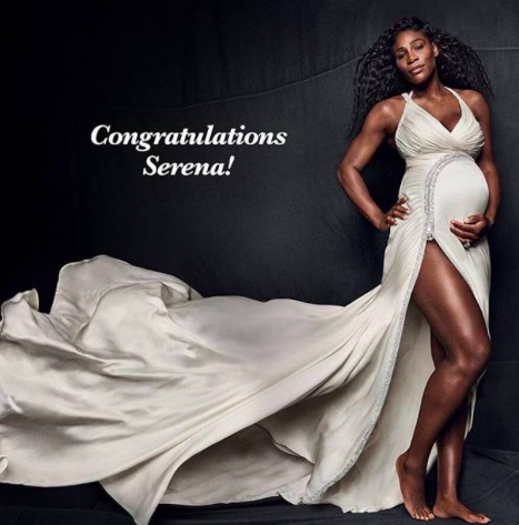 Serena Williams, fiocco rosa per la tennista