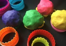 plastilina creatività bambini