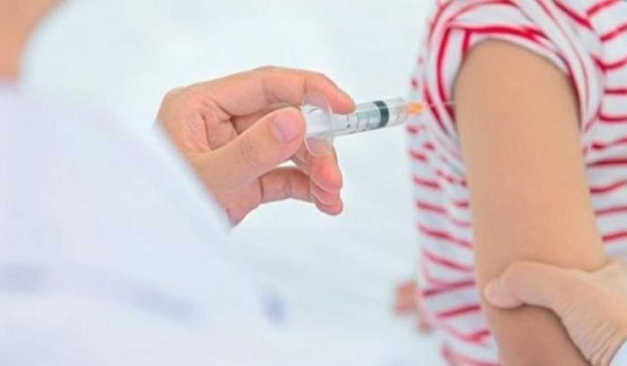 Perché vaccinare anche i bambini contro il Covid: domande e risposte