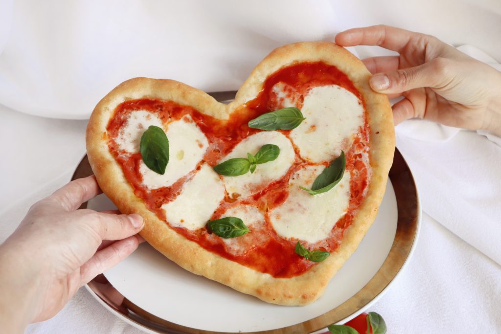 pizza a forma di cuore